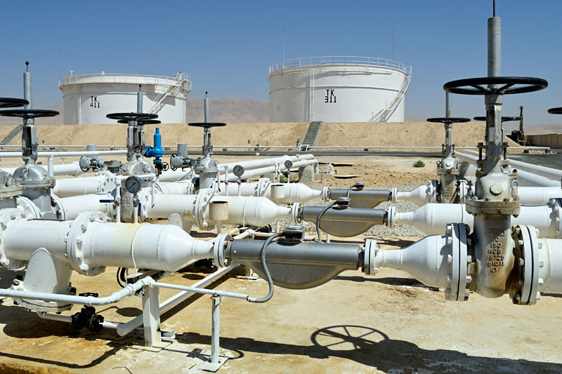 Oil_terminal_02" by “Vsatinet”